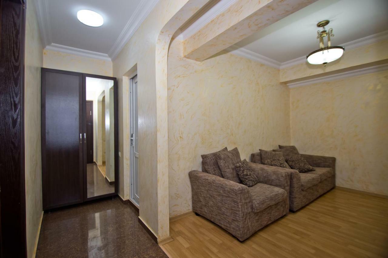 Hotel Vizit Batumi Exteriér fotografie
