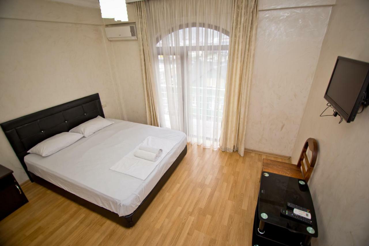 Hotel Vizit Batumi Exteriér fotografie